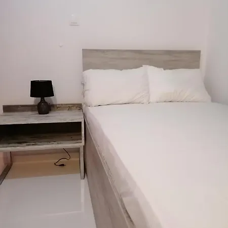 Pensión Jz Classio 3*